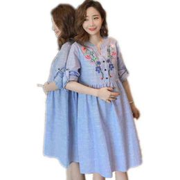 Summer Maternity Dresses for Pregnant Clothes for Women Fashion Flower embroidery V Neck Losse Casual Plus Size Pregnancy Dress G220309