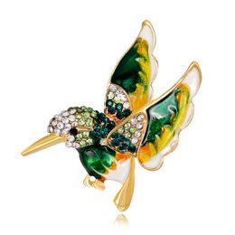 Beautiful Rinestone Colourful bird Brooch animal Brooches for wedding women decoration wild Animal Fashion Gold Jewellery