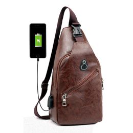 Men Crossbody Shoulder Bag Men's USB charging Headphone plug Designer Leather Messenger Bag bolsa de cintura