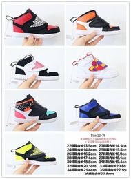 mens velcro running shoes canada