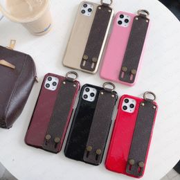 Luxury Wrist Phone Cases for iPhone 13 13pro 12 12pro 11 Pro Max X Xs Xsmax 11pro 8 7 Plus Se Leather Polish Skin Shell Cover Metal Rivet Case Samsung S21 S20 Ultra Note 20 10