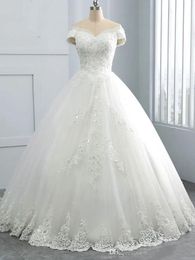 2021 Stunning V-Neck Winter Lace Wedding Dresses Appliques Plus Size Off the Shoulder Ball Gown Custom Vestido de novia Formal Bri243d