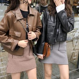 New 2020 Autumn Winter Women's Leather Jackets Outerwear Casual Pockets Oversize Faux Leather Wild Fashionable Short Tops LJ201012