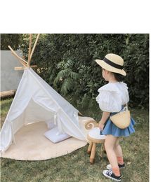 New Fashion Hollow out Children's Sets Baby Girls set white Lace Top + Denim skirt Two-Piece Set 2-7 Can Wear