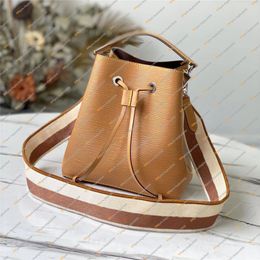 Ladies Designer Bags BB MM Water Ripples Bucket Bag Shoulder Bags Cross body TOTES High Quality TOP 5A M52853 M53609 M54366 M57693 Handbag Purse Pouch