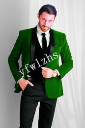 New Style Velveteen Handsome Shawl Lapel Groom Tuxedos Men Suits Wedding/Prom/Dinner Best Man Blazer(Jacket+Pants+Tie+Vest) W385