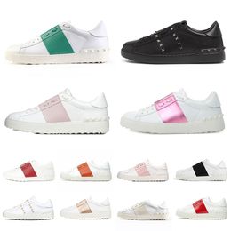 Valentino  En Yüksek Kalite Spike Sneakers Erkek Kadın Moda Luxurys Tasarımcılar Elbise Ayakkabı Tüm Siyahlar Beyaz Yeşil Pembe Erkekler Eğitmenler Boyutu 35-46