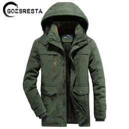 High Quality Winter Warm Thick Jacket Parkas Coat Men Casual Fleece Windbreaker Military Windproof Hat Parkas Jacket Men M-6XL 201126