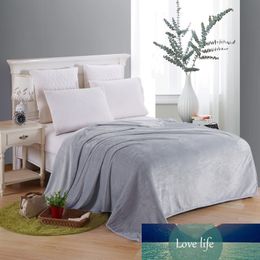 Soft Blanket on The Bed Polyester Coral Fleece Plaid Grey Colour Adult Winter Warm Sheets Coverlet Bedspread Flannel Blankets