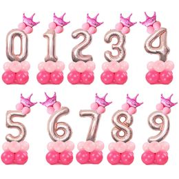 Merry Christmas 1 2 3 4 5 6 7 8 9 Rose Gold Number Foil Balloons Digital Helium Ballon Wedding Decoration Birthday Party Balloon w-01378