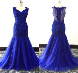 2021 Royal Blue Evening Gowns Formal Women Eleagnt Applique Beaded Sheer Cap Sleeve Sweetheart Prom Dress Plus Size Special Occasion Womens