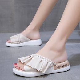 Ins fashion slippers outside women wear thick bottom joker fairy wind 2020 web celebrity super new summer sandals X1020