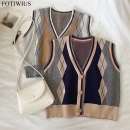 Preppy England Style Designer Knit Vest Spring Autumn Sleeveless Sweater Vest Women Knitted Crop Tops Casual Waistcoat Outwear 201030