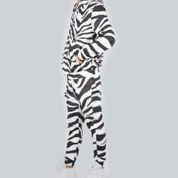 UJWI Fashion Men/Women 2 Pieces Tracksuit Set Harajuku 3d Black While Zebra Unisex Hoodies Sportswear Pant Suit Fitness Clothes 201204