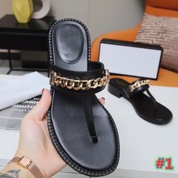 2020 luxury Designer Ladies Summer Flat Slipper outdoor beach woman Flip Flops slipper big size 35-45 With box