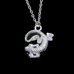 Fashion 31*24mm Gecko Lizard Pendant Necklace Link Chain For Female Choker Necklace Creative Jewellery party Gift