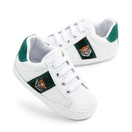 Little Tiger Baby Shoes Newborn Boys Girls First Walkers Kids Lace Up Pu Sneakers من 0 إلى 18 شهرًا