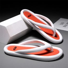 Slippers Men Shoes Summer 2022 Chaussure Homme Flip Flops High Quality Beach Sandals Anti-Slip Zapatos Hombre Casual Shoes