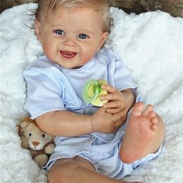 3D Skin With Vascular Vein 55 CM Silicone Baby Reborn Boy Doll Toy For Girl Smiling Art Toddler Play House Boneca Birthday Gift 220315