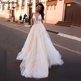 -Smileven uma linha vestido de noiva glitter boho vestidos de noiva v pescoço árabe vestido de noiva vestidos de casamento para menina feitos sob encomenda T200525