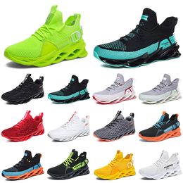 top quality men runnings shoes breathable trainer wolf grey Tour yellows triple white Khaki green Light Brown Bronze mens outdoor sport sneaker