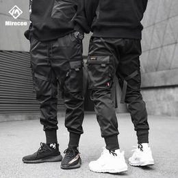 Multi-Pocket Techwear Cargo Pants Men Punk Harem Joggers Sweatpants Trousers Men Pants Drawstring Harajuku Hip Hop Street wear 201114