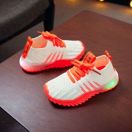 Child Sport Shoes Spring Luminous Fashion Breathable Kids Boys Net Shoes Girls Anti-Slippery Sneakers With Light Running Shoes LJ200907