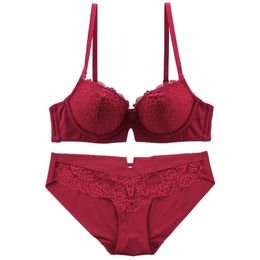 Seamless Bra Set Push Up V-cut Hollow out Padded Cup Wired Floral Lace Decoration Underwired Lingerie Women Set LJ201031