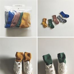 5 pairs/Lot . Toddler Boys Korean Style Solid Tube Socks All Season Kids Quality Middle Socks Baby Girls Beautiful Sock LJ200828