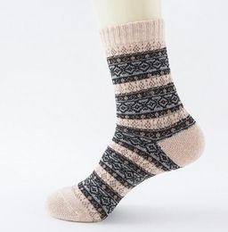 Vintage Fashion men plaid Socks Casual warm sports Socks outdoor sports warmer sock rabbit wool knit floor socks wholesale