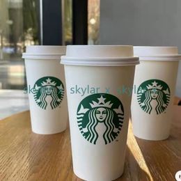 -500 ml Starbucks Tumblers de taza de papel disponible Taza de café roja y blanca 2022 caliente con tazas de bebidas de tapa
