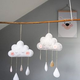 1PC Clouds Wind Chime Baby Bed Bell Children's Room Decoration Photography Props Soft Rattles Mobile Stroller Hanging Baby Toys LJ201113