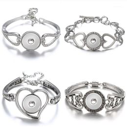 New Fashion silver plated hollow Rhinestone hearts snap Bracelet bangle 22CM fit 18MM snap button jewelry wholesale1