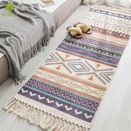 Retro Bohemian Hand Woven Cotton Linen Carpet With Tassel Door Bedroom Tapestry Decorative Blanket Living Room Carpet Area Rug Y200527