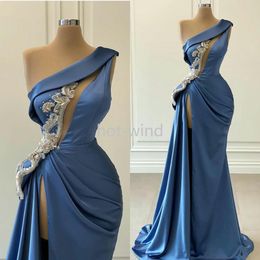 Elegant Satin Blue Evening Dresses Mermaid 2022 One Shoulder Sequins Beaded Formal Gowns Sexy High Split Arabic Prom Special Occasion Dress robes de soiree EE 2022