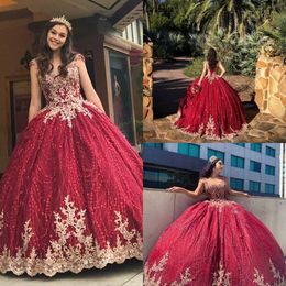 Burgundy Glittery Tulle Quinceanera Dresses 2021 Gold Embroidered Beaded Crystal Lace-up Ball Gown Dress Formal Evening Gowns Sweet 16 Dress