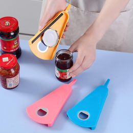 Multifunctional 3 In 1Bottle Opener Handle Kitchen Tool Cap Opening and Tightening Device Can Be Screwed and Easy To Twist DHL