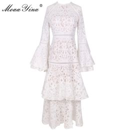 MoaaYina Fashion Designer Runway Dress Autumn Winter Women's Flare Sleeve White Lace Cascading Ruffle Dresses High Quality 201028