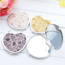 Cross-border folding double-sided small mirror keychain is fashionable and convenient to carry cosmetics