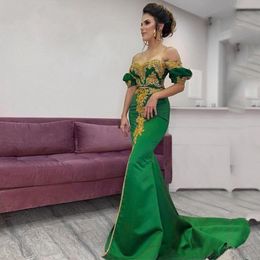 two pieces Green Mermaid Off Shoulder Evening Dresses gold Appliques Lace Short Sleeves Satin Prom Gowns Celebrity Dresses Court Train