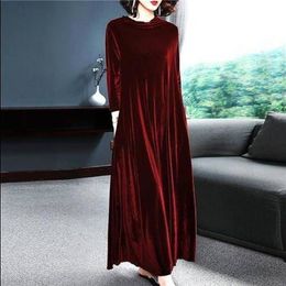 6XL Plus Size Loose Red Velvet Casual Elegant Maxi Dress Autumn Winter Solid Vintage Midi Dress Bodycon Long Sleeve Vestido 201125