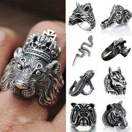 Wholesale 50pcs Mens Wmens Animal Ring Silver Plated Fashion Jewellery Punk Biker Rings Mixed Styles Party Gift