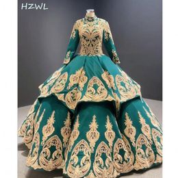 Green And Gold Dubai Evening Dresses Saudi Arabia High Neck Long Sleeves Lace Up Back Prom Dresses Satin Ball Gown Robe De Soiree
