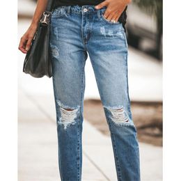 2021 pantaloni di denim alla moda Donne jeans strei simpatici pantaloni dritti in difficoltà con buco ladies casual pantaloni