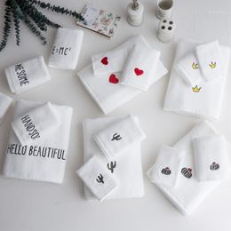 Towel 3 Pcs/set Absorbent Crown Red Heart Sembroidery White Wash Face Clean Bath Ins Simple Cotton Thickened1