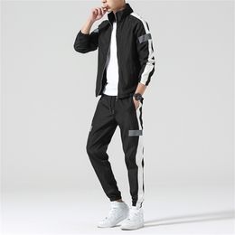 Men's Set Fashion Sports Men Sweatsuit Hip Hop Fitness Clothing Two Pieces Sweatshirt Sweatpant Male Tracksuit Black White Grey 201130