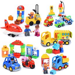 Diy Busy City Site Truck Building Blocks Duploed Bricks Toys for Children Christmas Gifts Education LJ200928