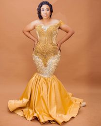 2022 Plus Size Arabic Aso Ebi Gold Luxurious Mermaid Prom Dresses Beaded Crystals Evening Formal Party Second Reception Birthday Gowns Dress ZJ410