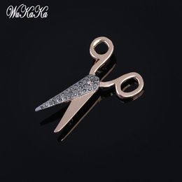 Pins, Brooches 2022 Creativity Fashion Crystal Scissors Brooch Chain High Grade And Pins For Women Man Wedding Party Jewelry