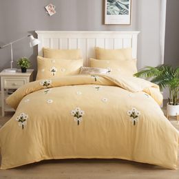 YAXINLAN bedding set Pure Colour Flowers European style Pure cotton Embroidery Bed sheet, quilt cover pillowcase 6pcs new product Y200111
